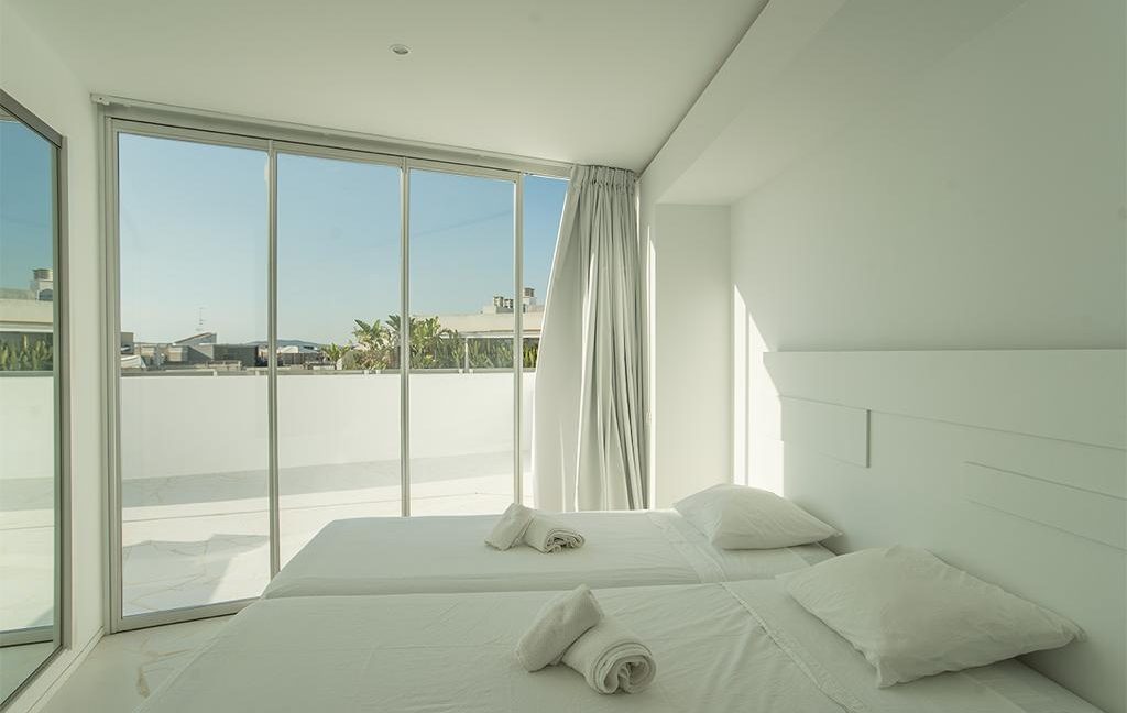Penthouse in luxury building Las Boas in Marina Botafoch - for sale -12