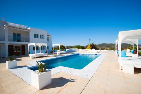 Villa-Bont-Holiidays-rentals-Ibiza-6