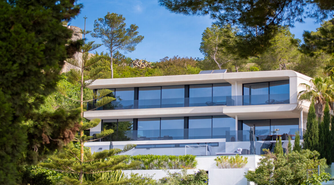 6-Bed-New-Development-Villa-with-Sea-Views-Can-Furnet-Ibiza (14)