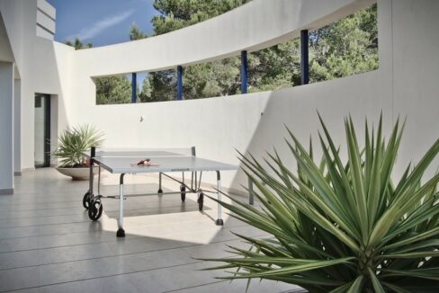 villa-can-sita-43-ping-pong-table-5ea15b741654a