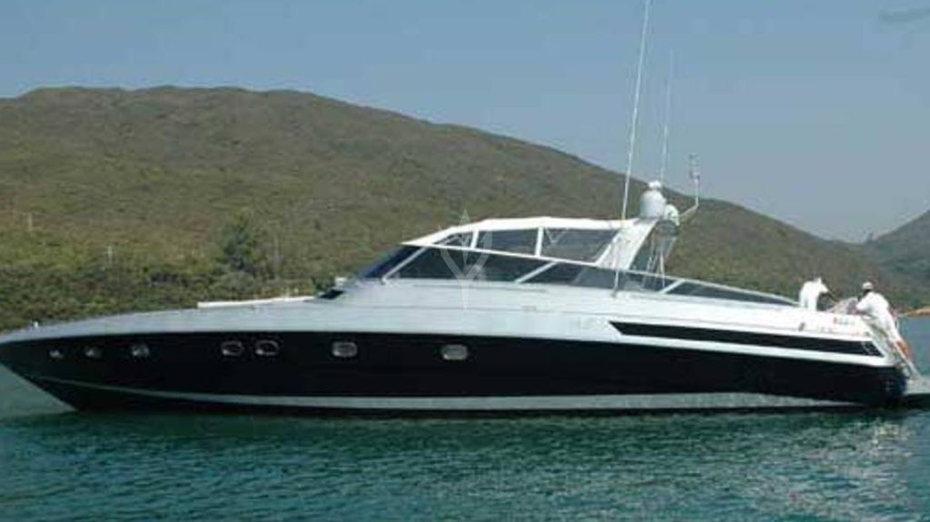 charter-baia-80-yacht